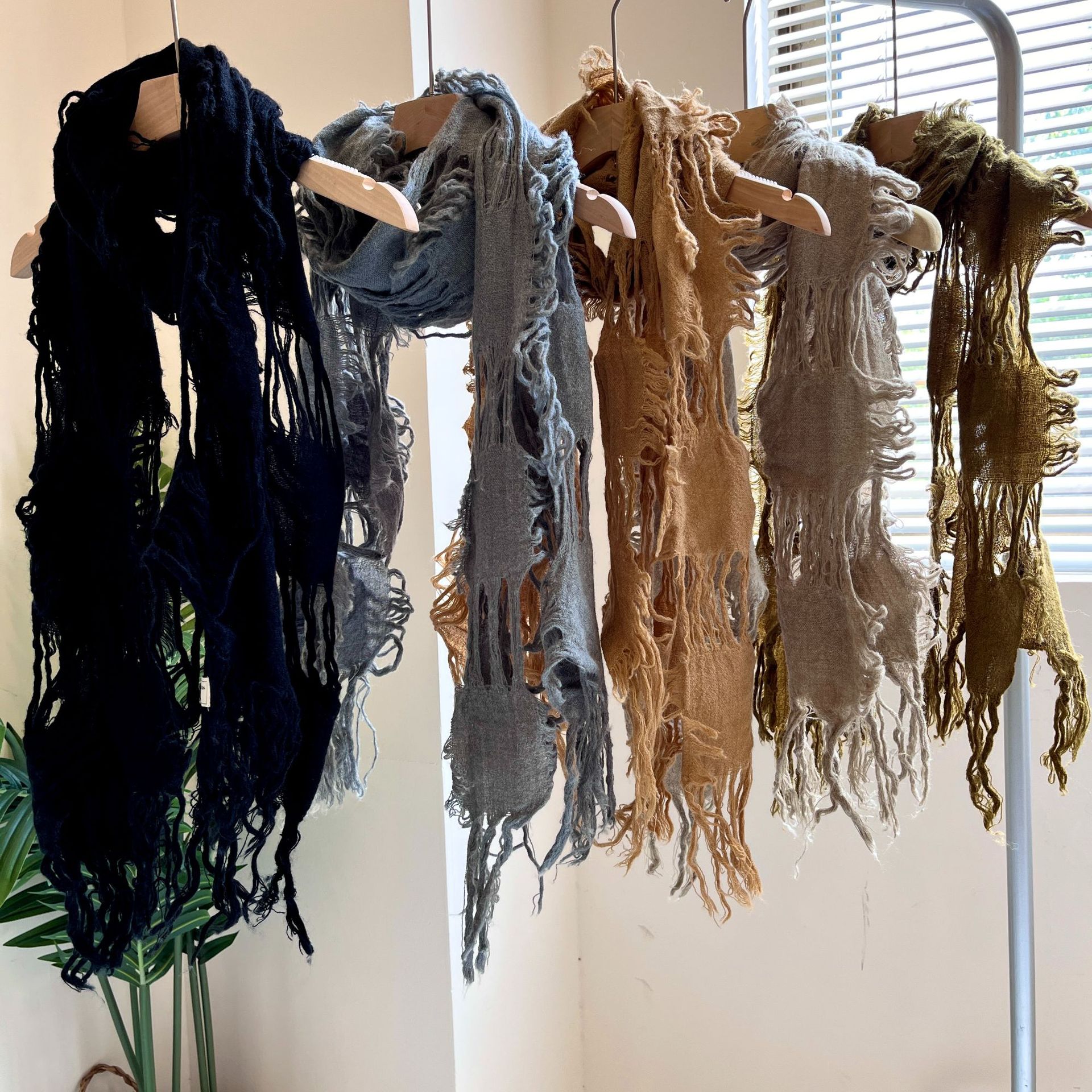 2025 New Fashion Ripped Hole T - Wool Scarf Men review and price